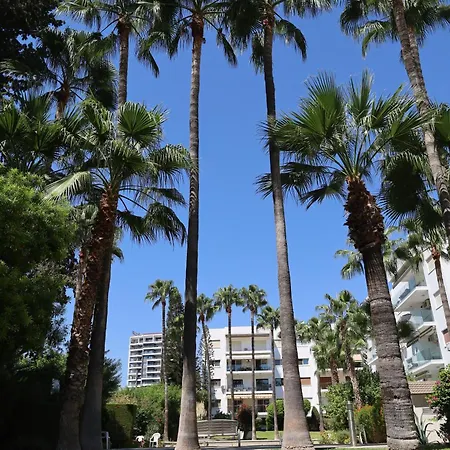 Apartamento Front